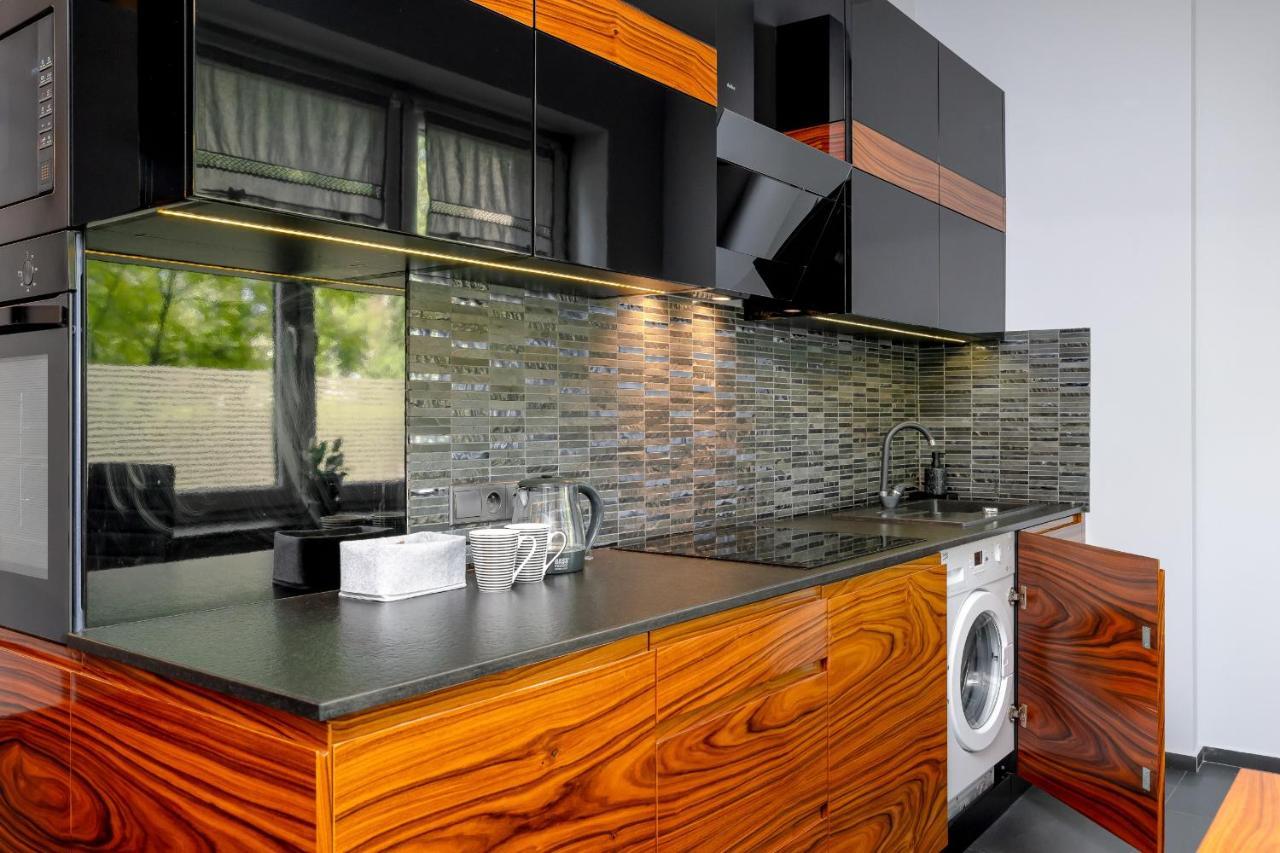 Stylish Korfantego Apartment Next To Spodek By Noclegi Renters คาโตวีตเซ ภายนอก รูปภาพ